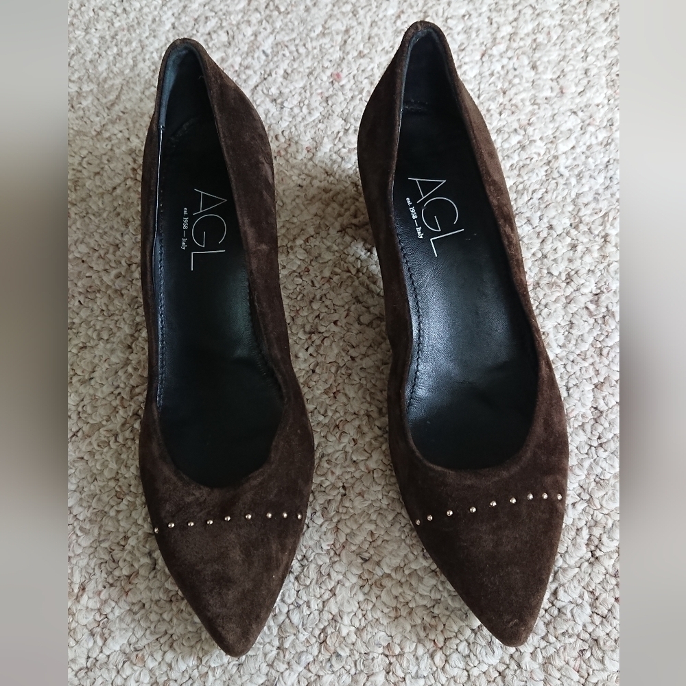 AGL Brown Suede leather Pumps with decorative gold studs size 7.5